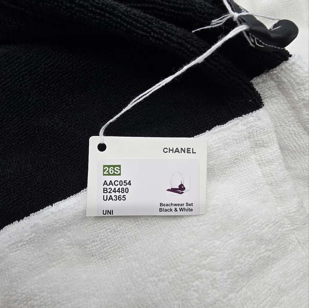 Chanel 2026 CC Beach Hobo Bag